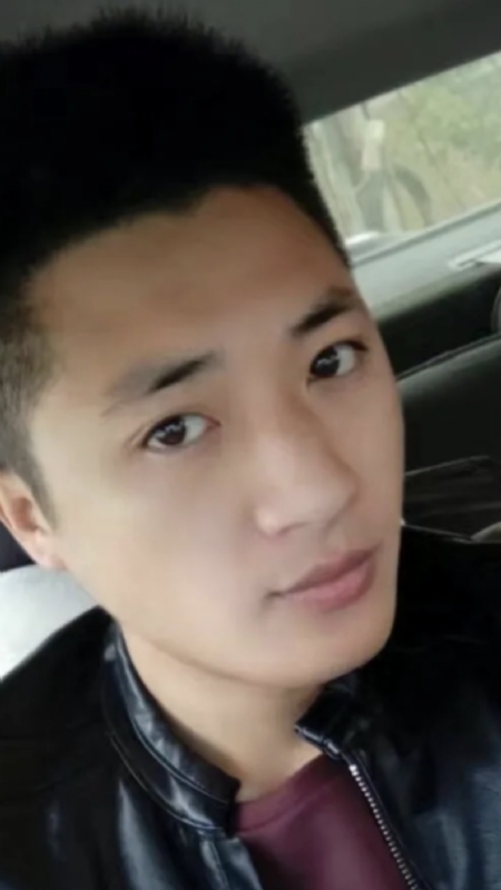 小汤米的第二张照片--绵阳蓝颜知己交友网
